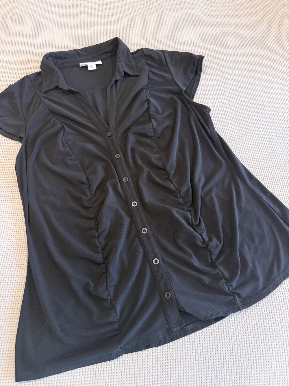 Dress Barn Black Short-Sleeve Button Down Top